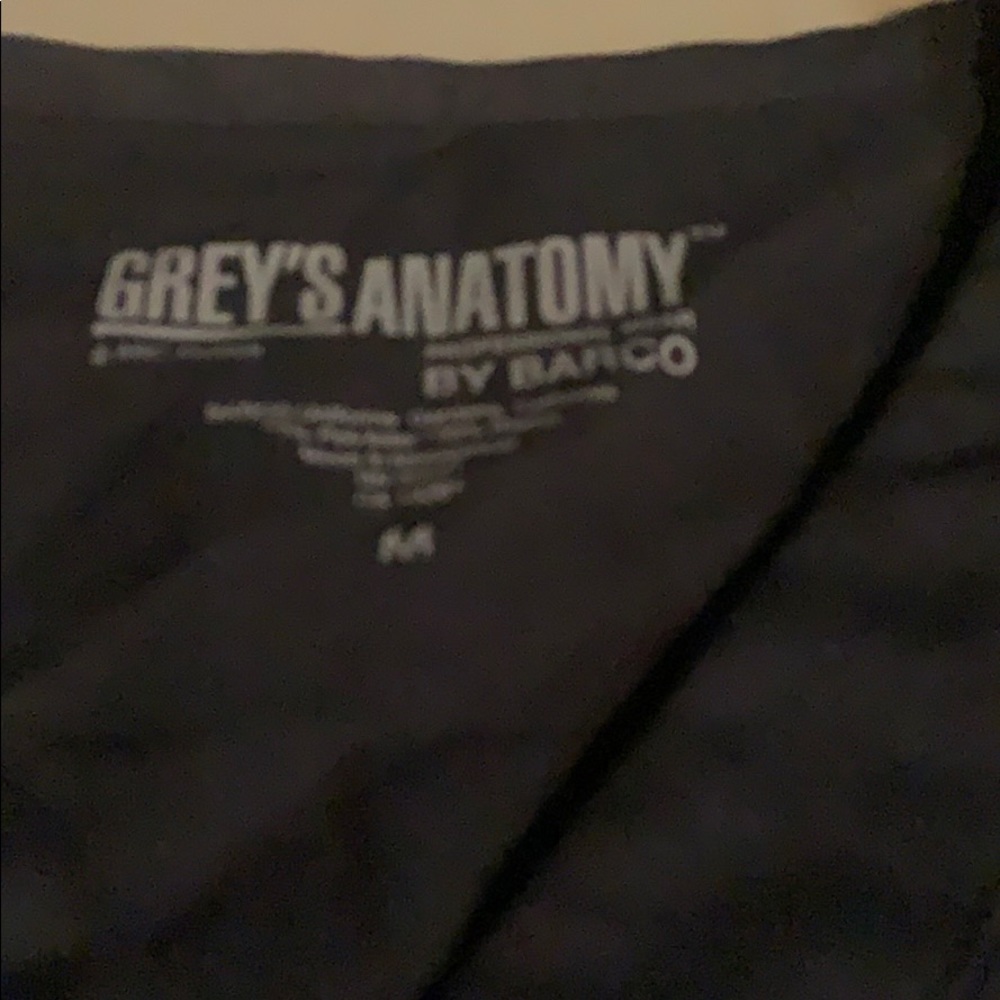 Scrub Top - Picture 2 of 2
